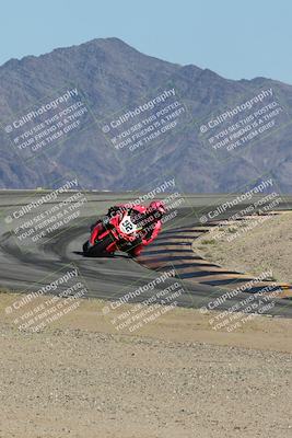 media/Oct-05-2025-CVMA (Sun) [[beeef4f201]]/Race 16-Formula Middleweight/